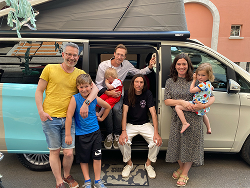 Lavie Family
